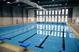葉誠圖片-190515銅盤中學新建成的室內游泳池1.JPG